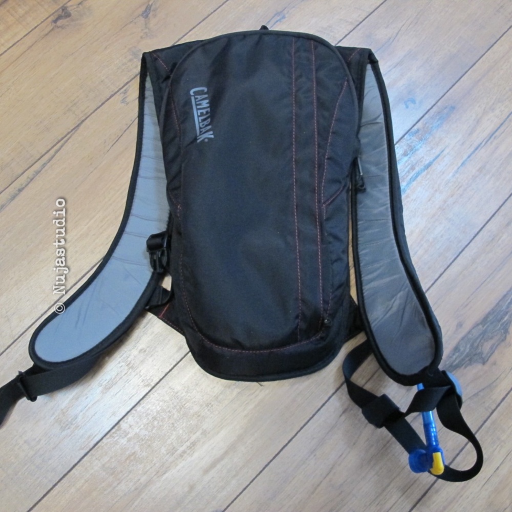 Camelbak hydration pack skiing hiking